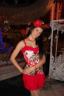 Folklore red costume