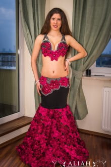Black-pink costume