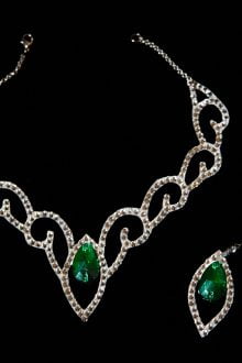 Necklace + earrings design #4