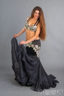 Black gold costume